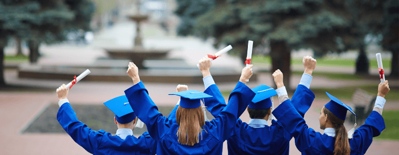 How to Choose the Perfect Frame for Your Diploma or Certificate